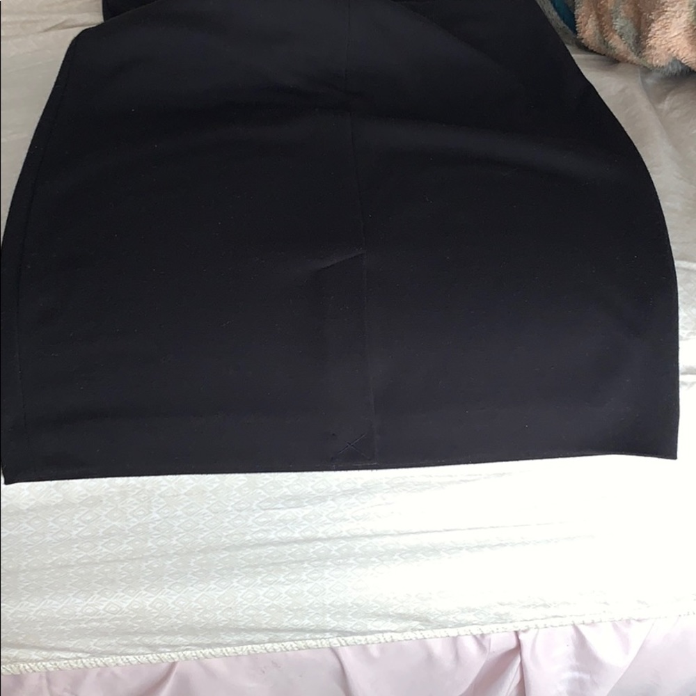 Dress - Picture 5 of 5